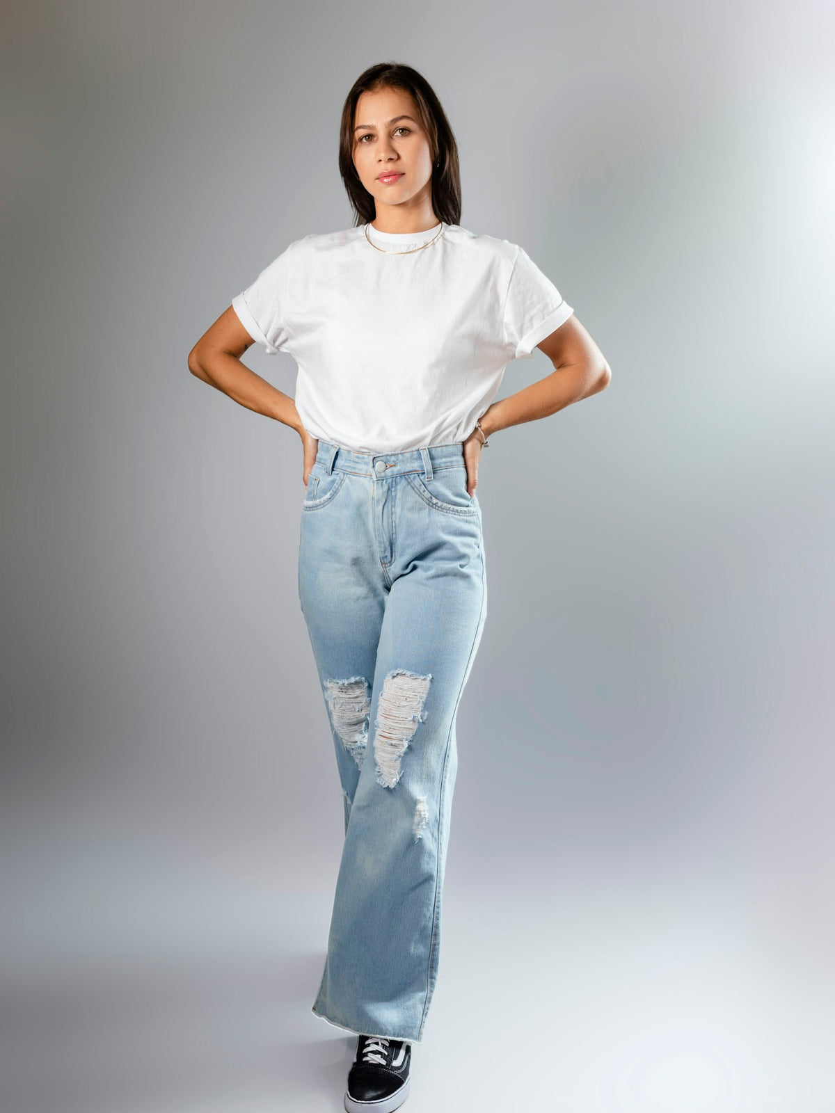Wide-Leg Jean